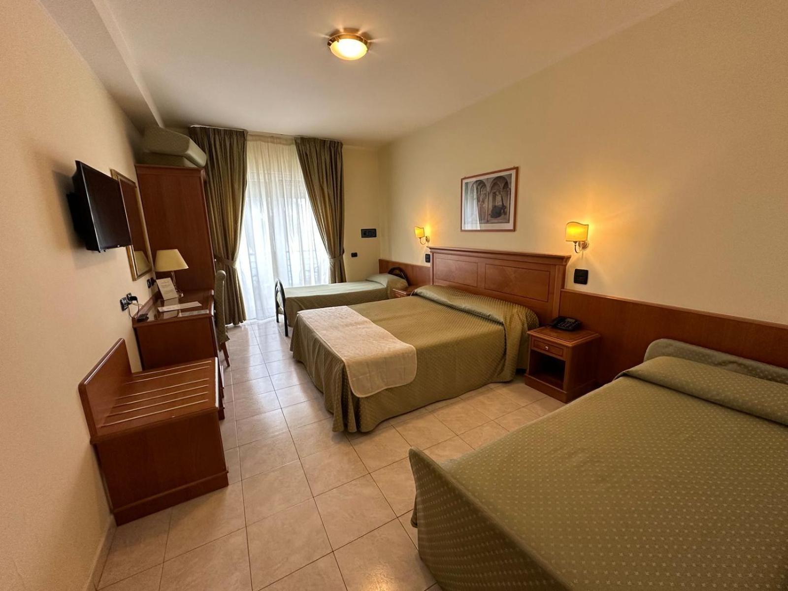 Grand Hotel Victoria Bagnara Calabra Exterior foto